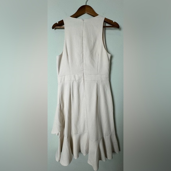 NWT Ruffle-Hem Sheath Dress Banana Republic Factory Off White Dot Size 8 - Picture 6 of 11